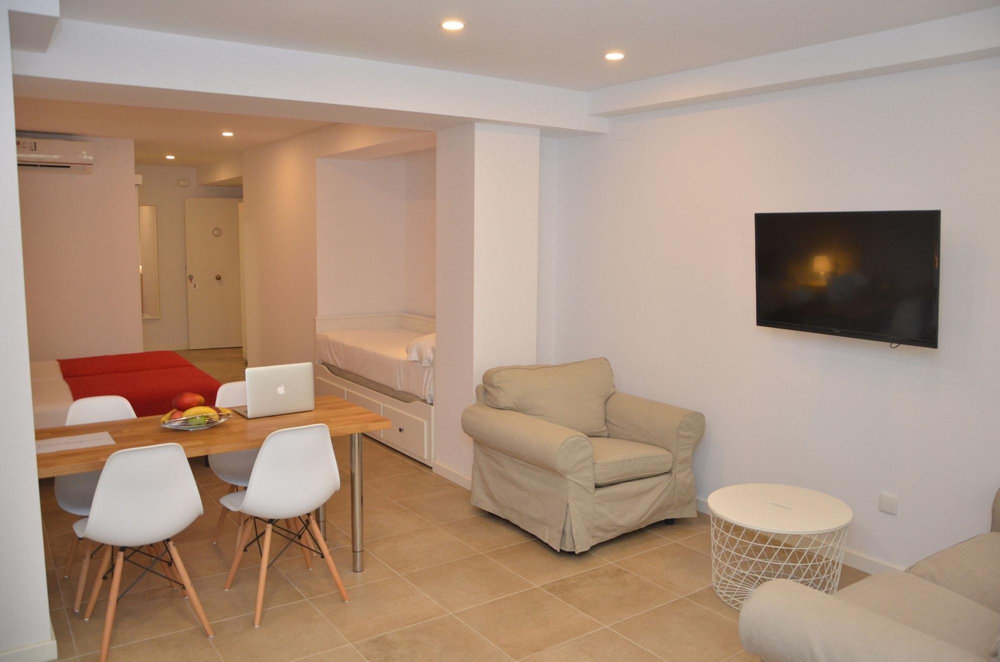 Bet Apartments - Abastos Валенсия Экстерьер фото