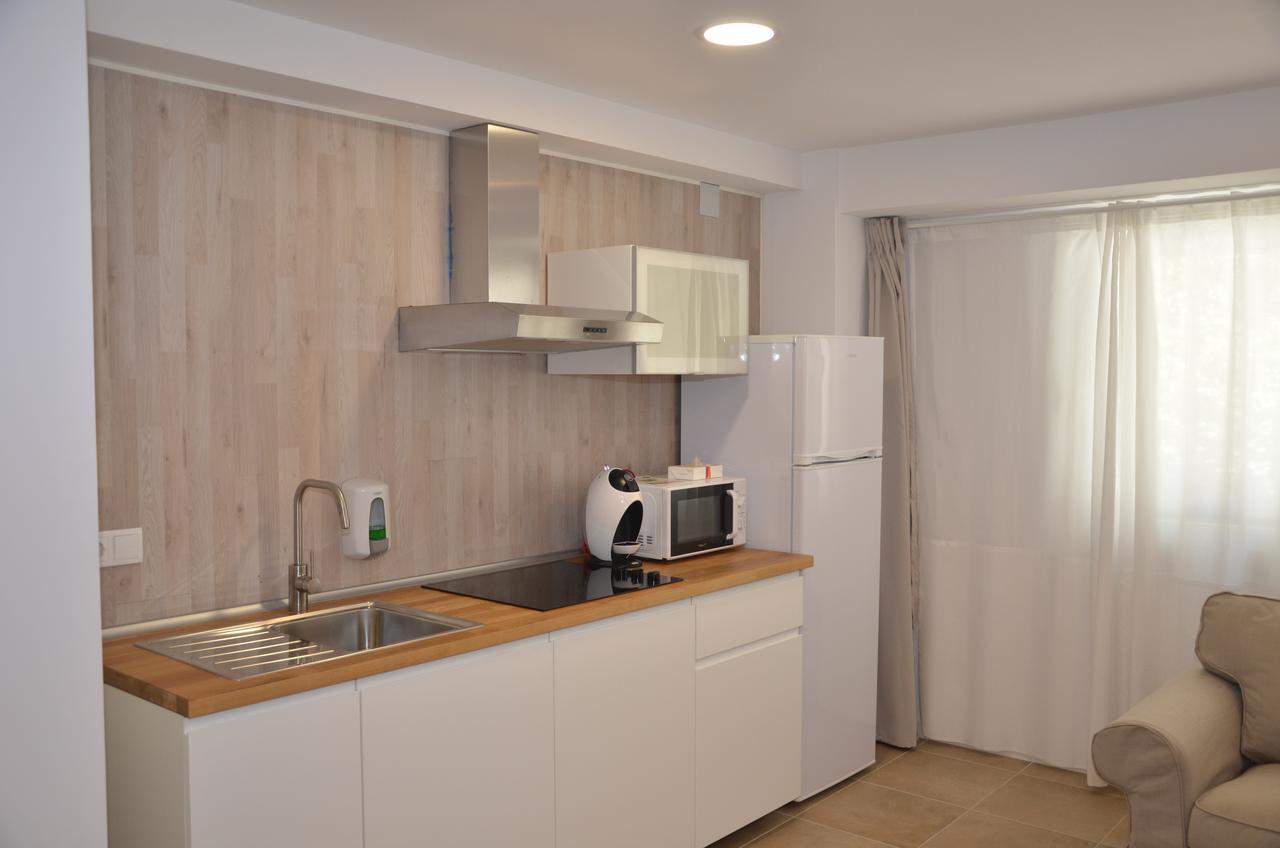 Bet Apartments - Abastos Валенсия Экстерьер фото
