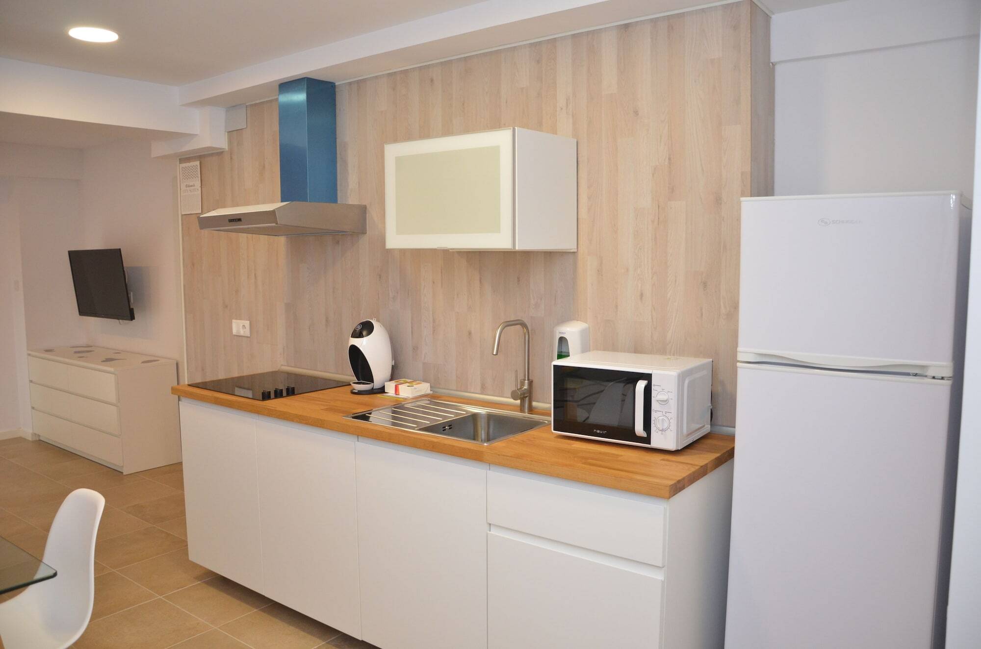 Bet Apartments - Abastos Валенсия Экстерьер фото